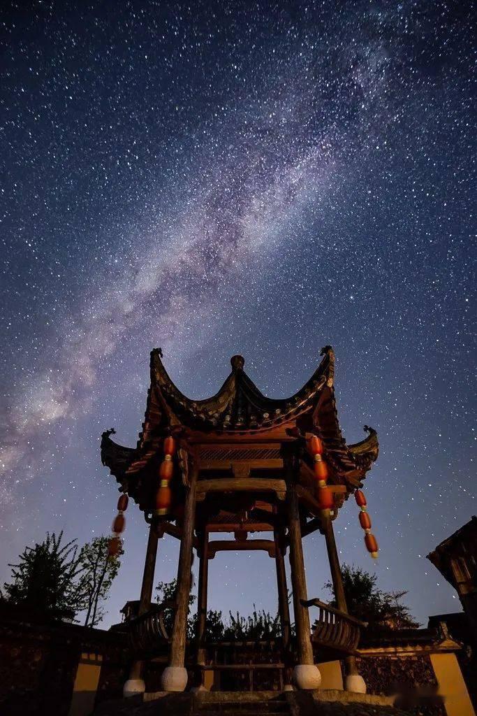 本以为是烂片,开播热度直逼第一,吴樾又把武侠片拍成了爆款